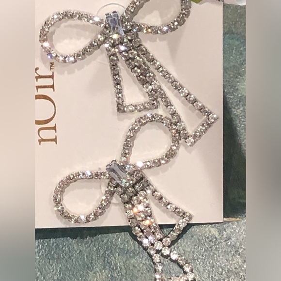 Crystal rhinestone blinged faux diamond oversized bow earrings new - Picture 5 of 11